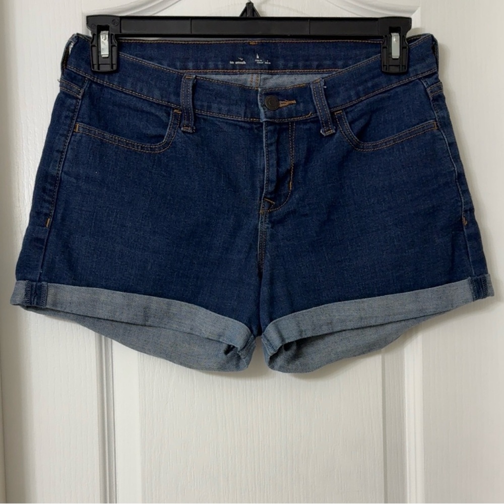 Old Navy women's mid rise cuffed denim shorts dark blue wash Size 6
